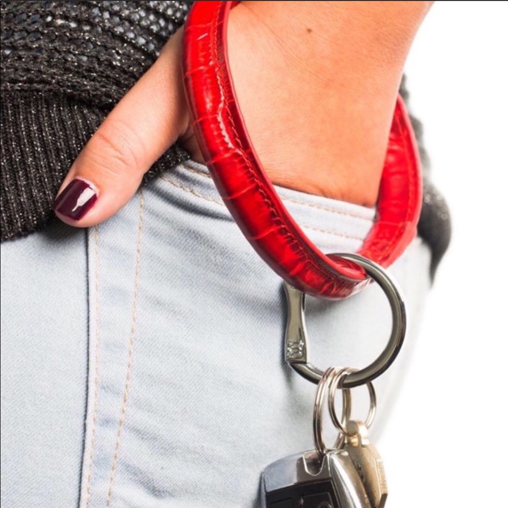 *OPRAHS FAVORITE THINGS* Brand New Big O Key Ring